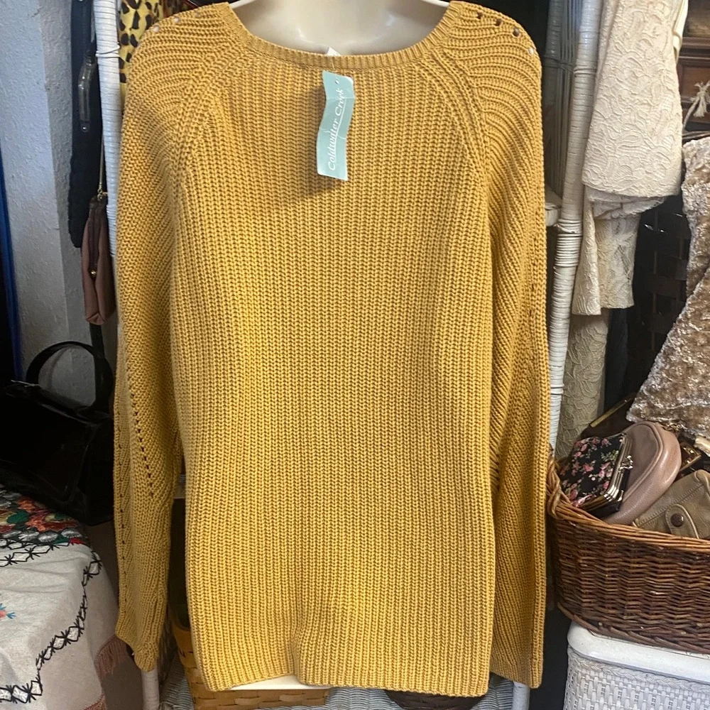 *Coldwater Creek - 100% cotton- Mustard color- scoop Neck Sweater - M